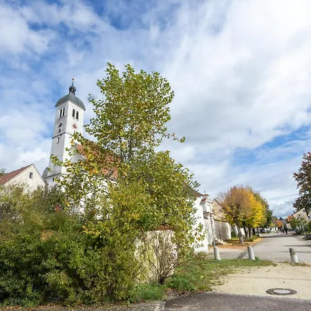 Lovely Holiday Home In Haunsheim Exterior photo