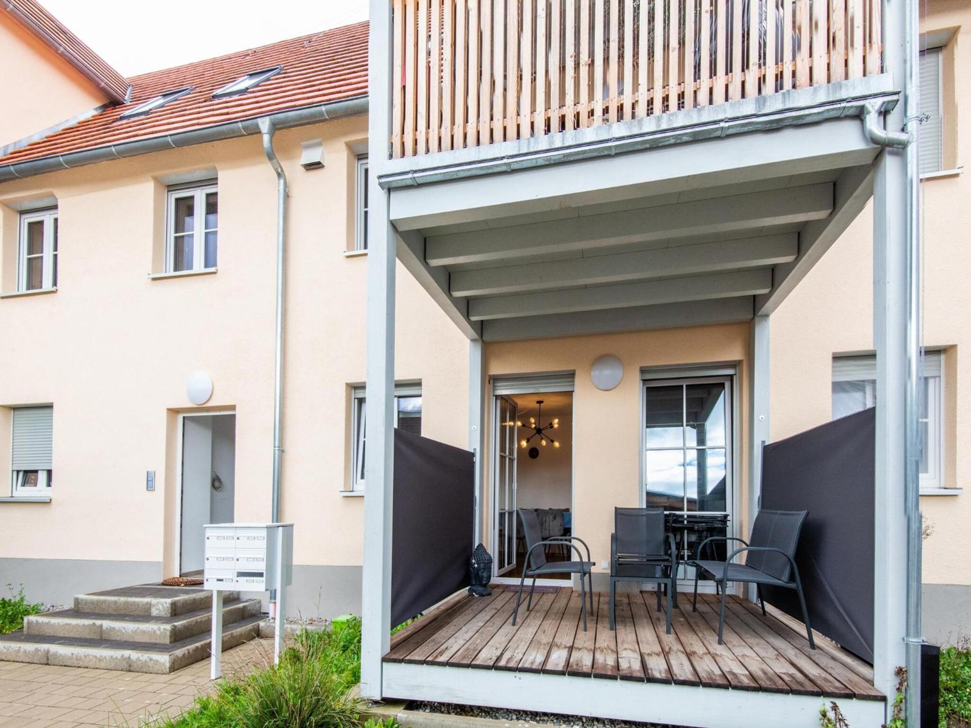 Apartment Lovely In